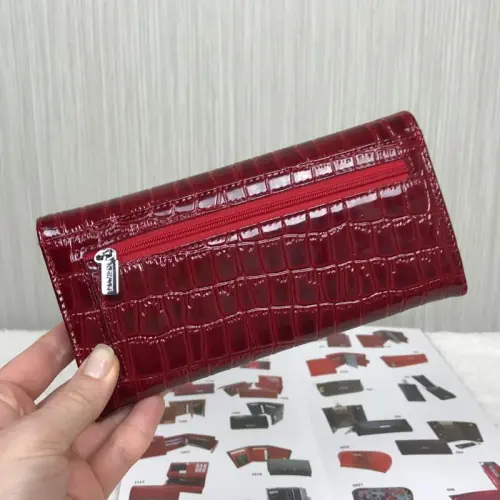Гаманець жіночий шкіряний лакований Karya 1071