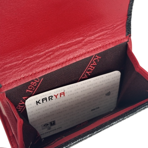 Кошелек женский кожаный лакированный Karya 2026-073 черный, внутри красный