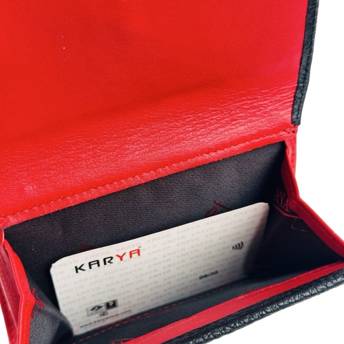 Кошелек женский кожаный Karya 2026-45-46 черный, внутри красный