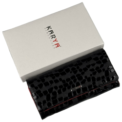 Гаманець жіночий шкіряний лакований Karya 1159-588 чорний (всередині червоний)