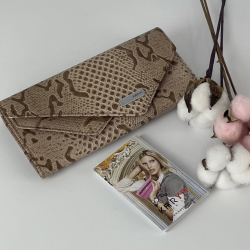 Кошелек женский кожаный Karya 1115-011 светло-коричневый