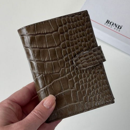 Гаманець чоловічий під крокодилову шкіру Bond Non 527-354