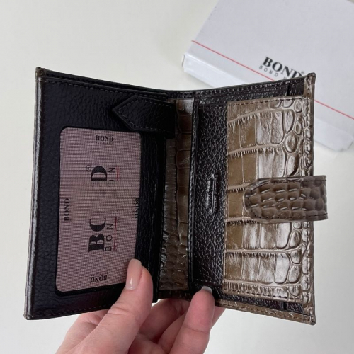 Гаманець чоловічий під крокодилову шкіру Bond Non 527-354