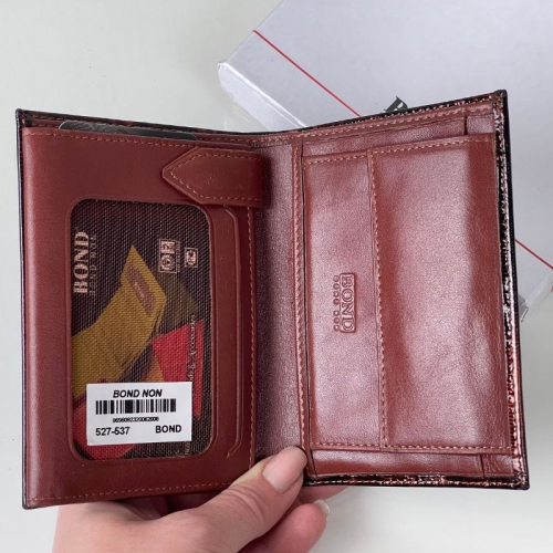 Гаманець чоловічий шкіряний Bond Non 527-537