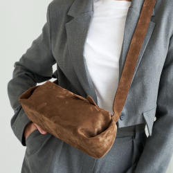 Сумка жіноча замшева WeLassie K69952 Мей коньячна