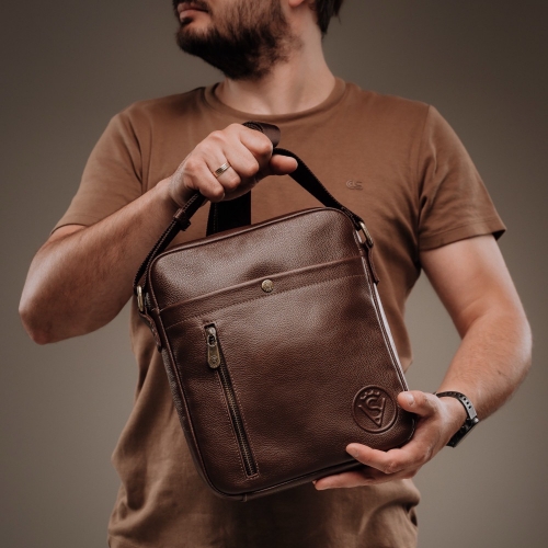 Чоловіча шкіряна сумка через плече Vittorio Safino VS 011 коричнева Корсика