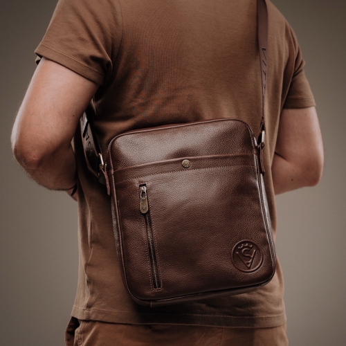 Чоловіча шкіряна сумка через плече Vittorio Safino VS 011 коричнева Корсика