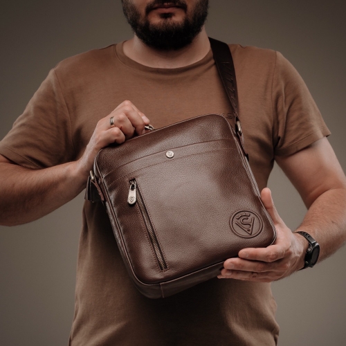 Чоловіча шкіряна сумка через плече Vittorio Safino VS 011 коричнева Корсика