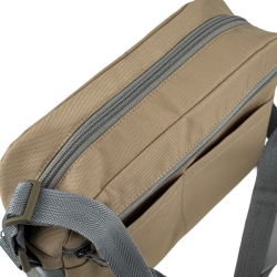 Сумка крос-боді жіноча з вологовідштовхувальної тканини High Level карамельна