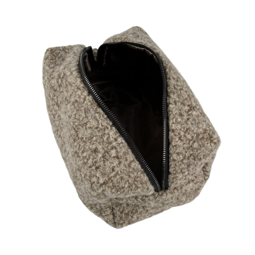 Косметичка женская с искусственного меха WeLassie 71105 Альда кофейная